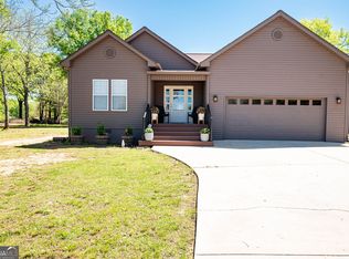 2189 Broad St, Statham, GA 30666