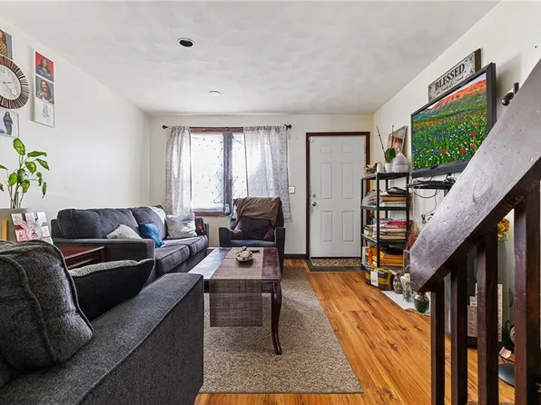 39 Social St #2, Providence, RI 02904