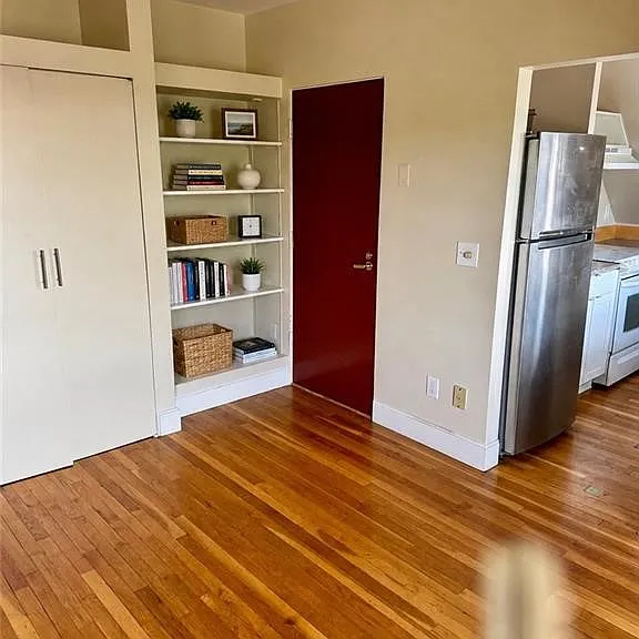 264 Bowen St #3E — Photo 4