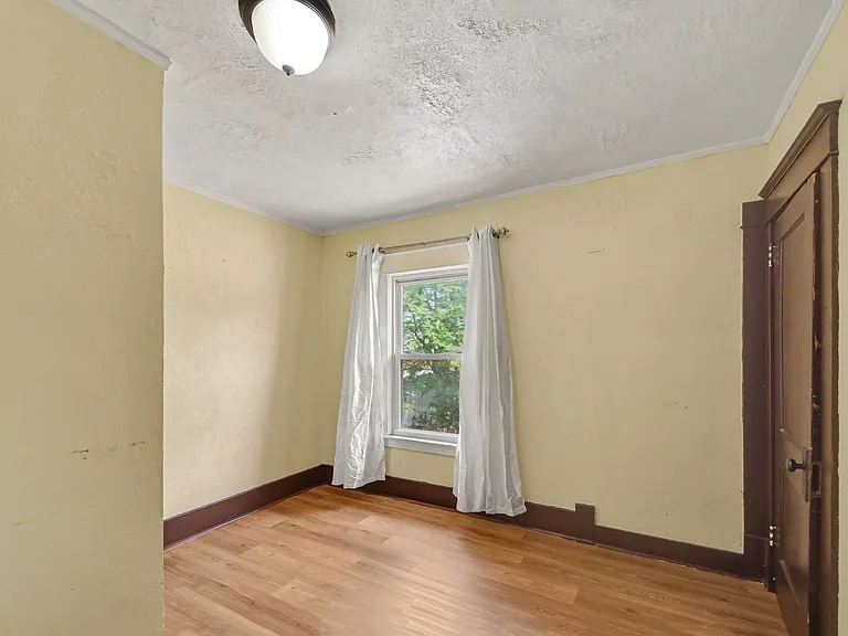 29 Coldbrook St NE #2 — Photo 10