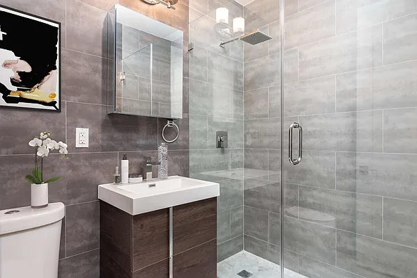 Rented by Dallien Realty Limited Liability Company | media 36