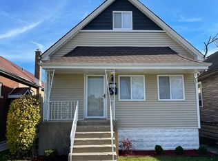 11527 S Stewart Ave, Chicago, IL 60628