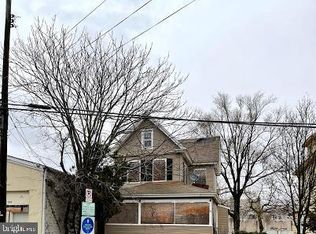 68 E Washington Ave, Pleasantville, NJ 08232