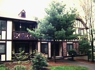 125 Warner Hill Rd #17, Stratford, CT 06497