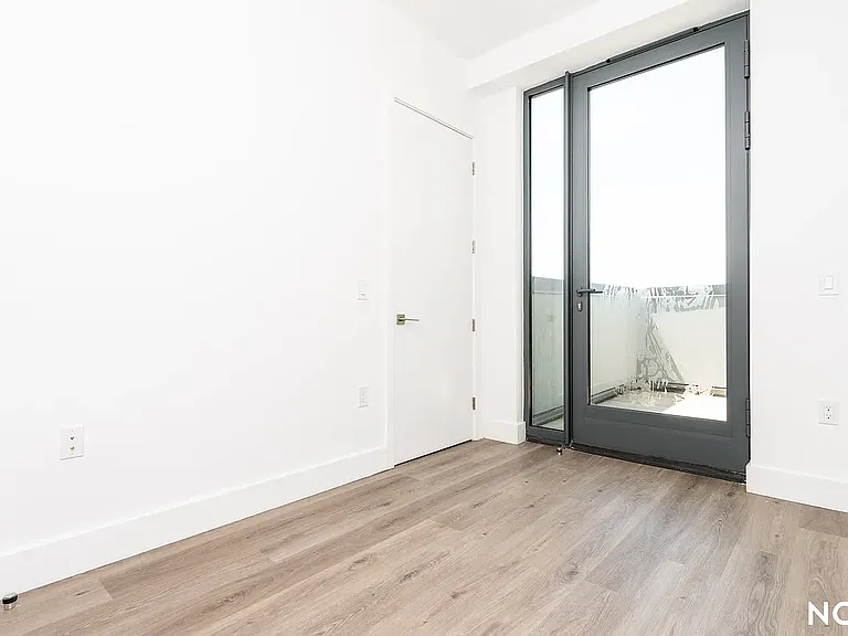 322 Grand Concourse #602 — Photo 9