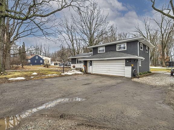 4th image of 3623 Agler Rd