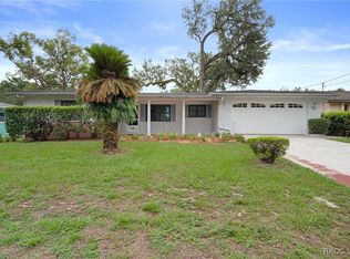 6090 E Quincy St, Inverness, FL 34452