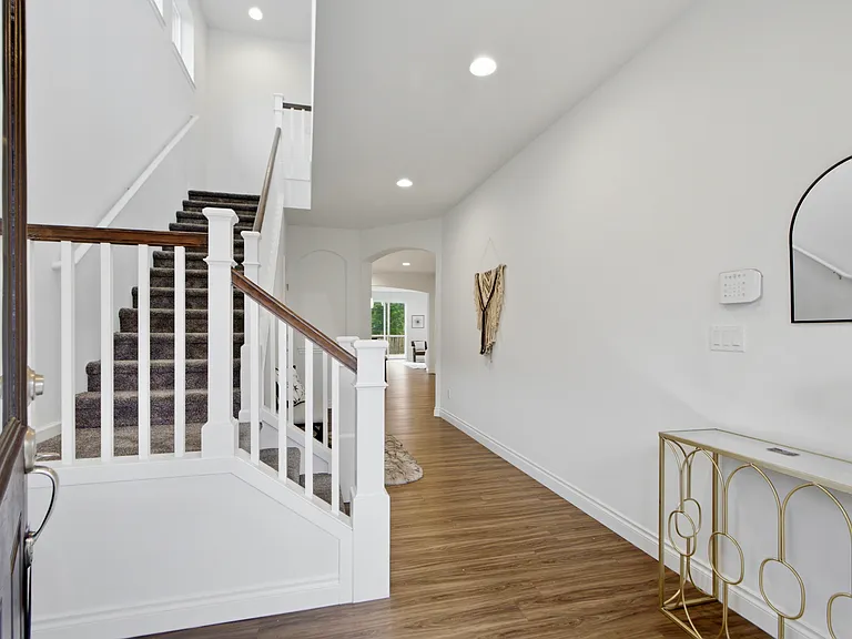 12421 NE 153rd Pl — Photo 2