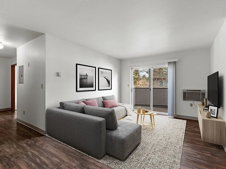 The Terrace Apartments — Photo 4