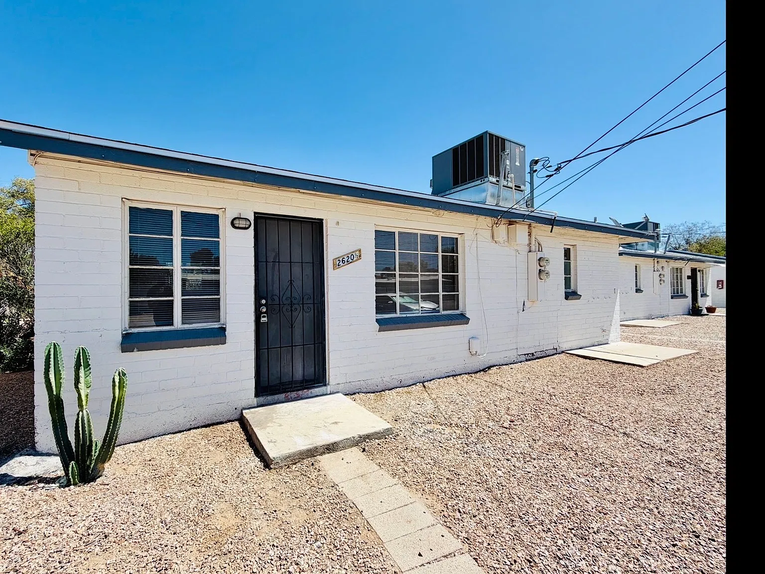 1 Bedroom Cottage Style Homes! — Photo 2