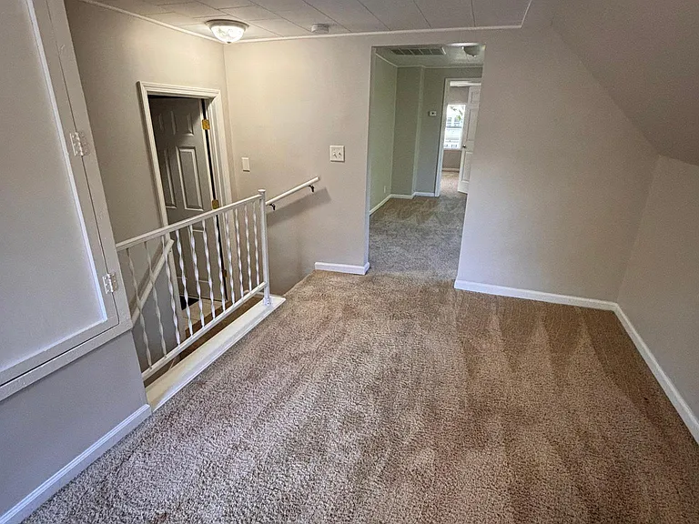 2102 Manhattan St #1/2 — Photo 6