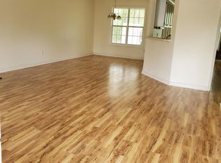 735 Chatham Park Dr, Lawrenceville, GA 30046