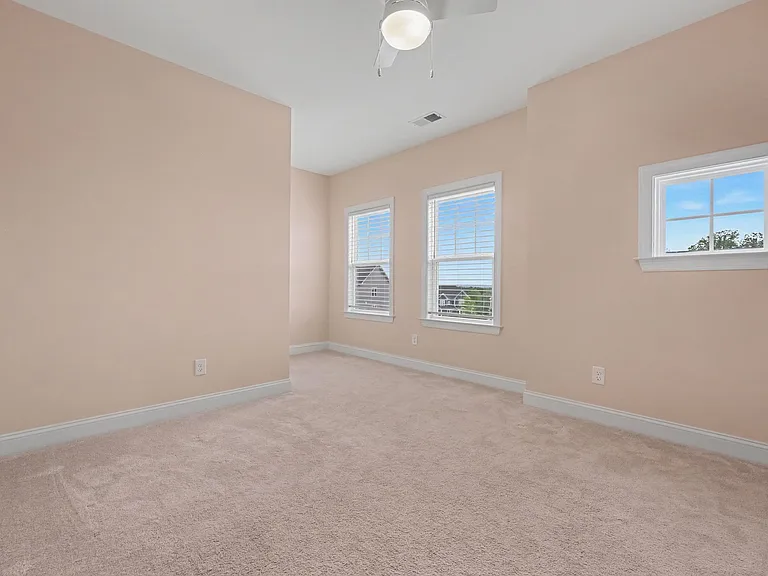138 Legacy Falls Dr — Photo 11