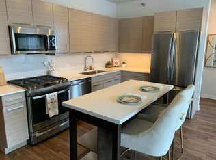 124 S Sangamon St #2506, Chicago, IL 60607