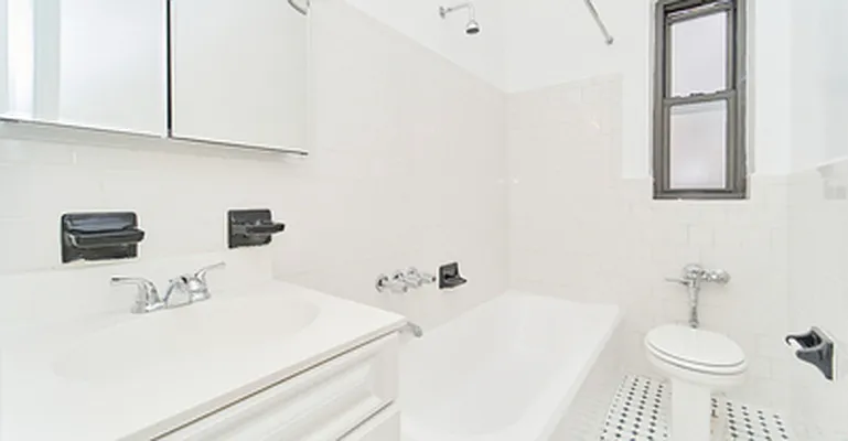 Rented by Living New York | media 17