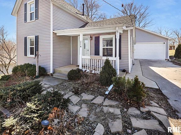 3rd image of 214 E Cypress St