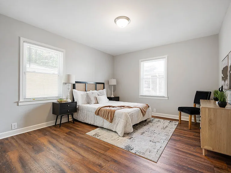 5243 E Market St — Photo 17