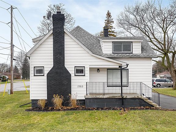 2nd image of 1985 Lesperance Rd