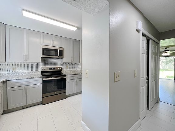 4th image of 12062 Socrates Dr #12068