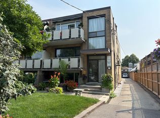 273 Scarlett Rd #1, Toronto, ON M6N 4L1