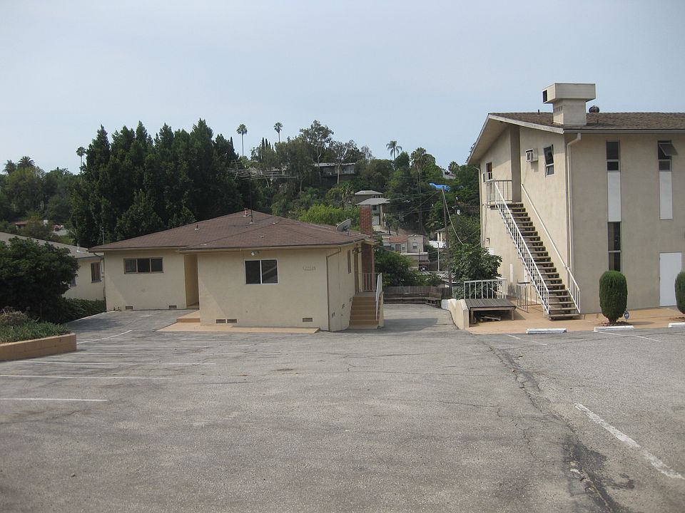 1st image of 2828 Glendale Blvd