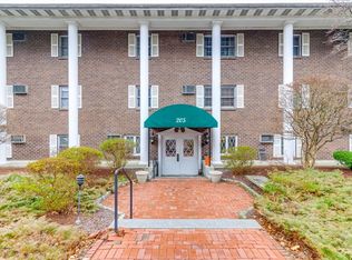205 Great Rd APT C6, Acton, MA 01720