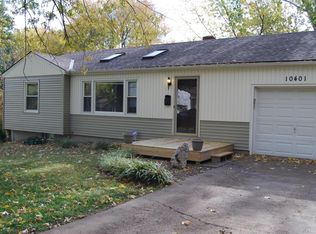 10401 E 69th St, Raytown, MO 64133