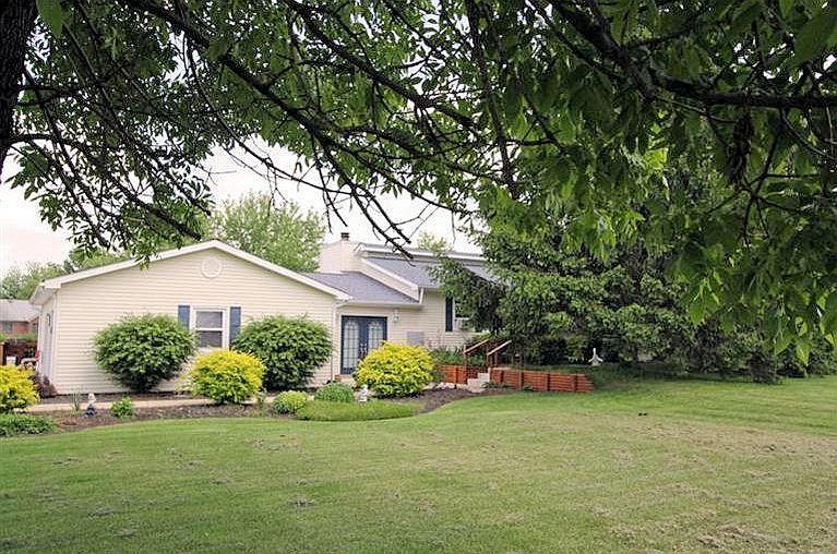 1st image of 596 Waynoka Dr