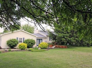 596 Waynoka Dr, Lake Waynoka, OH 45171