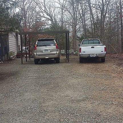 3rd image of 127 Briarwood Dr