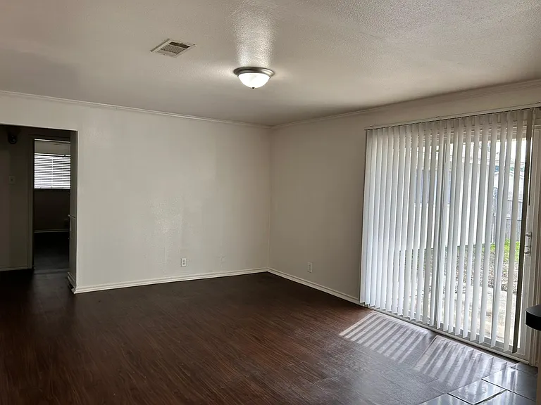 3622 Gray Dr — Photo 8