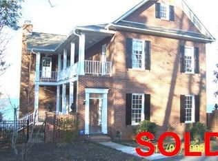 566 Regatta Rd, Columbia, SC 29212