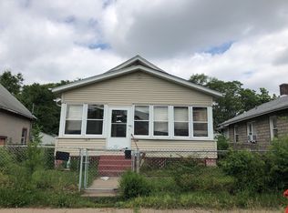 1015 12th Ave, Rock Island, IL