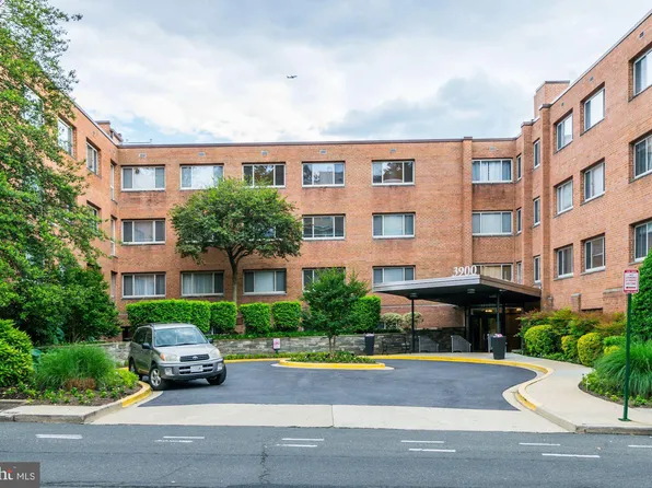 3900 Tunlaw Rd NW APT 317, Washington, DC 20007