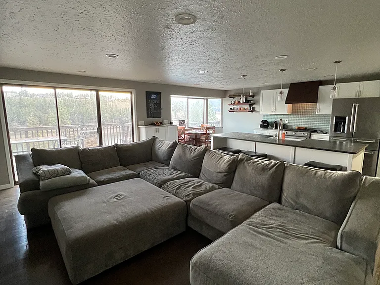 12504 W Charles Rd — Photo 7