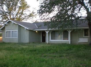 14074 Oak View Dr, Prather, CA