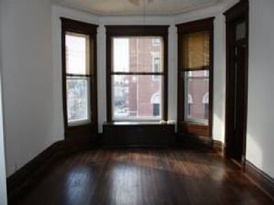 1st image of 3527 N Sheffield Ave APT 3