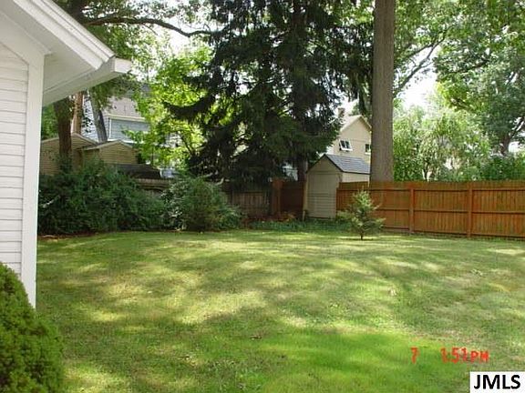 5th image of 719 Oakdale Ave