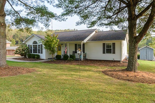 1st image of 23405 Berry Creek Dr