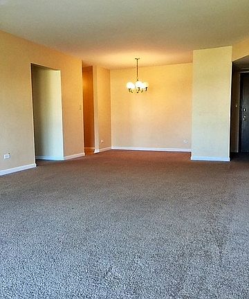 4th image of 4000 Bayside Dr Unit 202