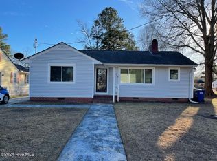 248 6th St, Ayden, NC 28513