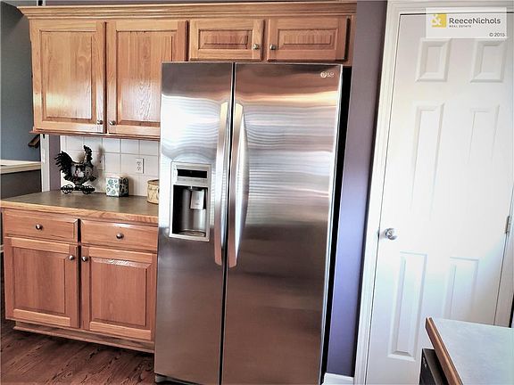 Kitchen has room for your French door frig.