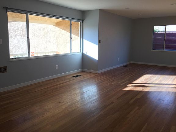 3rd image of 1931 Petra Dr