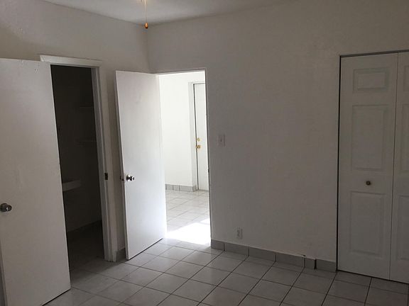 5th image of 2101 Wilson St #1