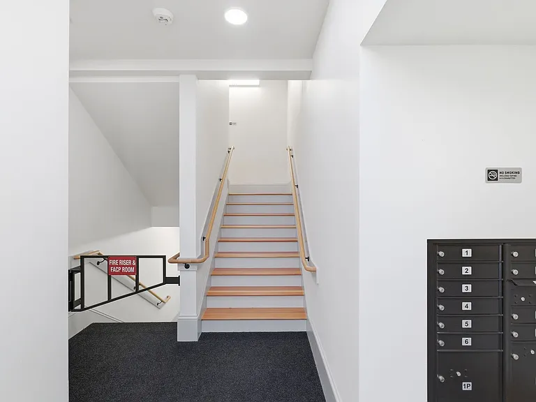 455 Court St NE #204 — Photo 17