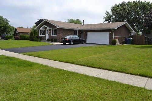 3rd image of 14737 S Cricketwood Dr