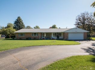 5222 Mad River Rd, Dayton, OH 45429