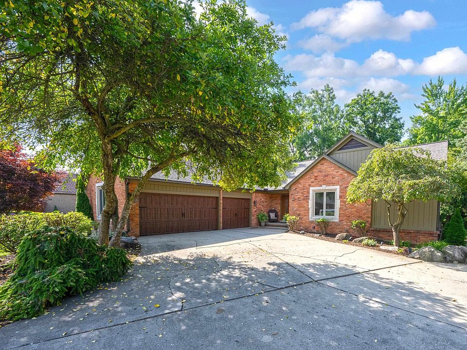 1st image of 1734 Snowden Cir