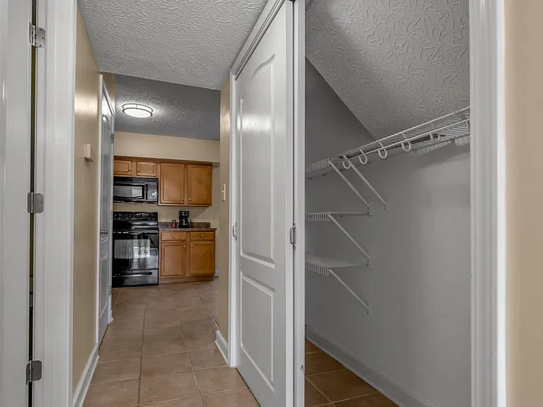 139 Regency Point Path — Photo 14