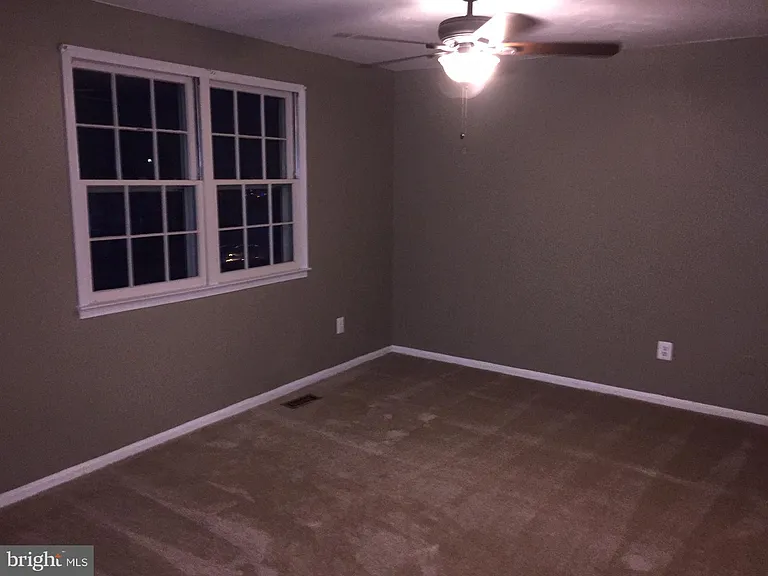 5205 Pumphrey Dr — Photo 18
